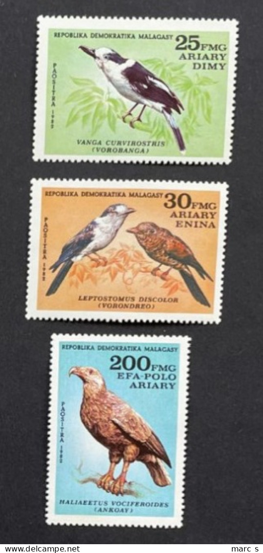 MADAGASCAR 1982 - NEUF**/MNH - Série Complète Mi 887 / 889 - YT 663 / 665 - OISEAUX BIRDS - Madagascar (1960-...)