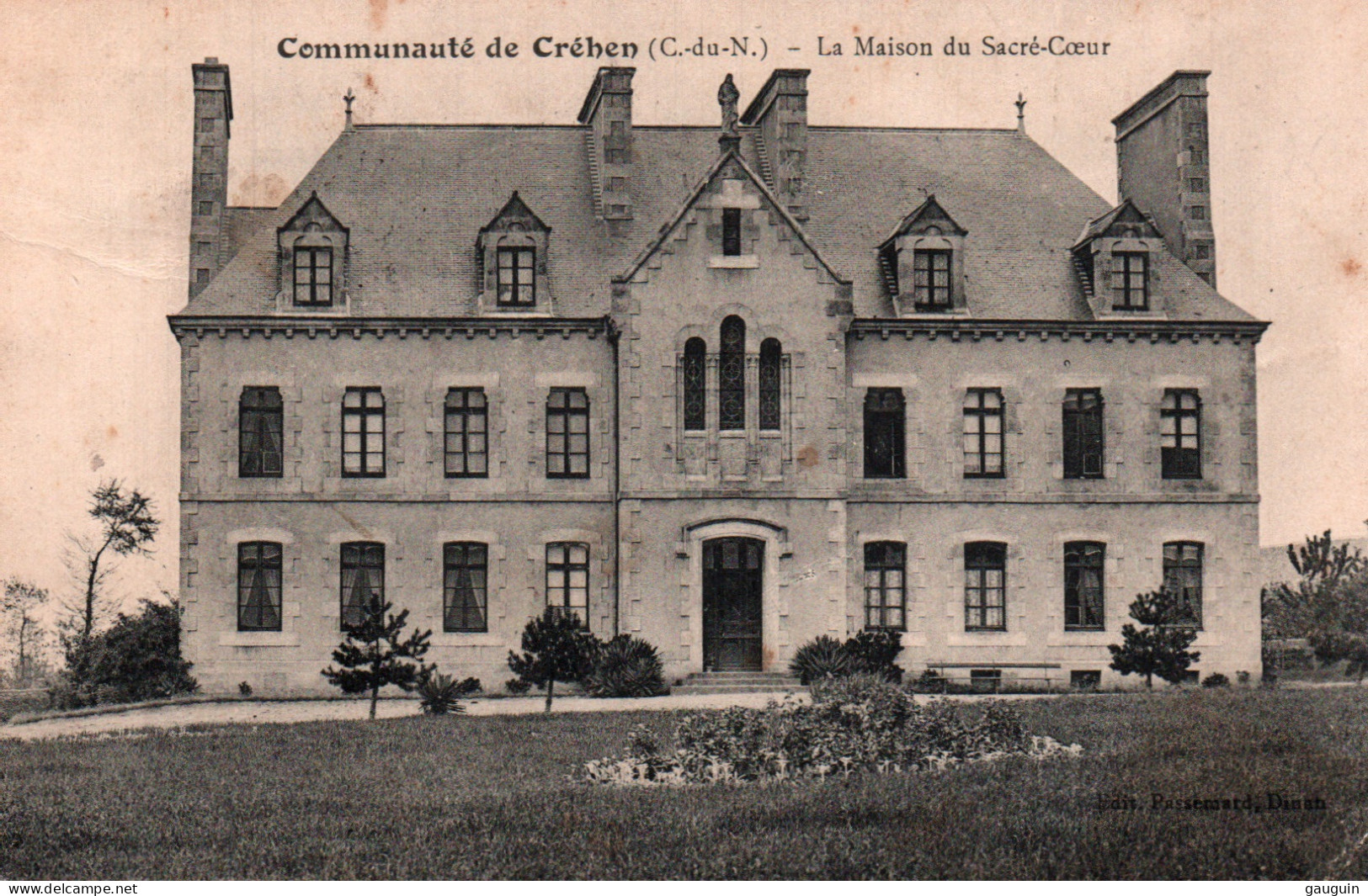CPA - CRÉHEN - La Maison Du Sacré-Coeur - Edition J.Passemard - Plancoët