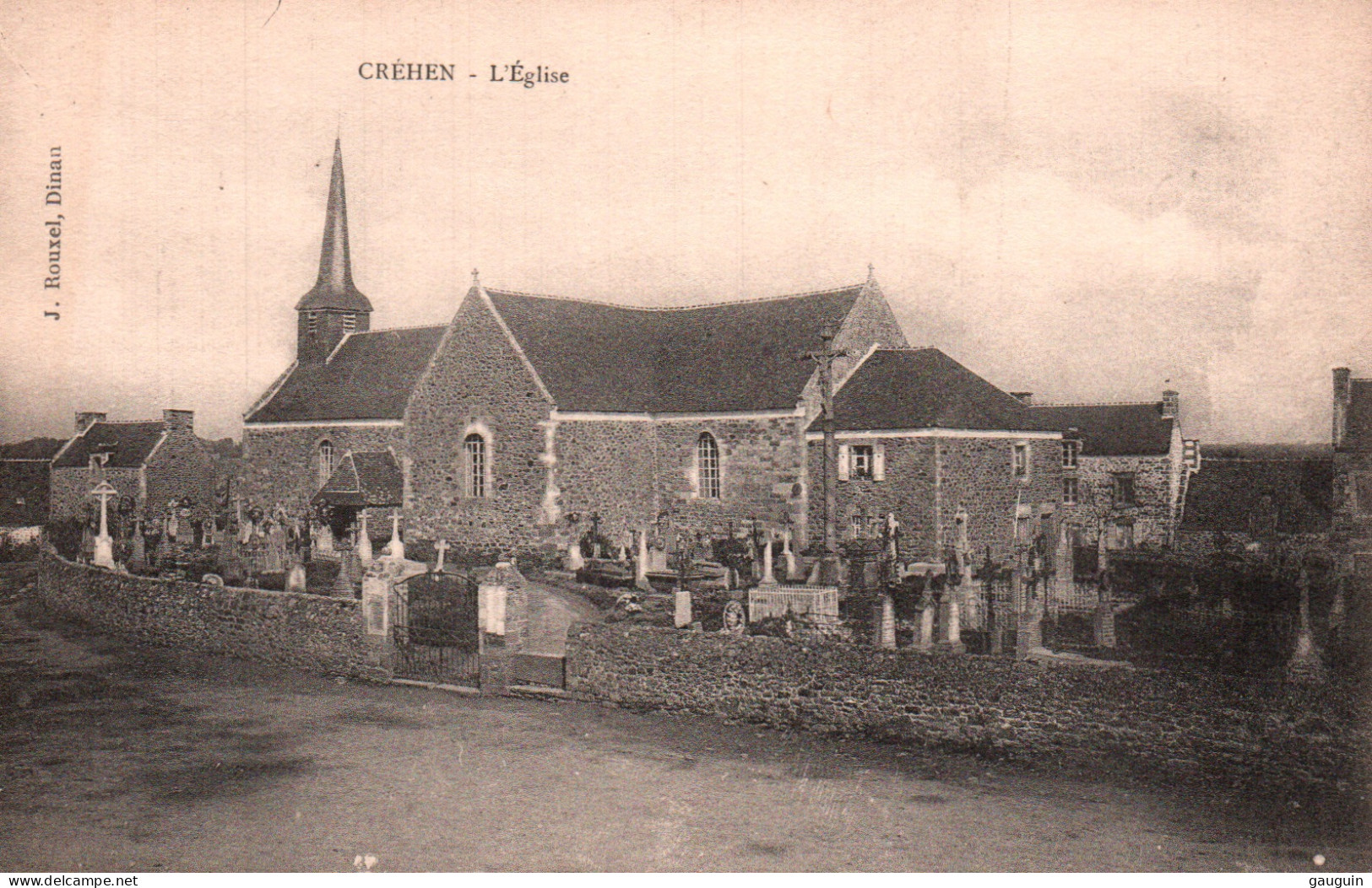 CPA - CRÉHEN - L'église (cimetière) - Edition J.Rouxel - Plancoët