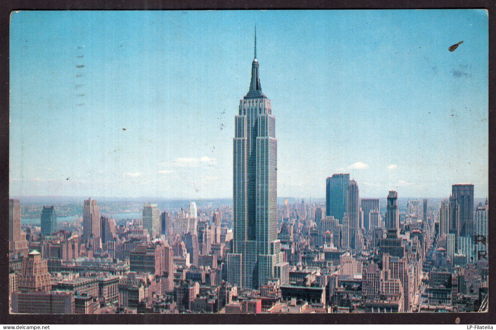 United States - 1960 - NY - Uptown Skyline Showing Empire State Bldg. - Empire State Building