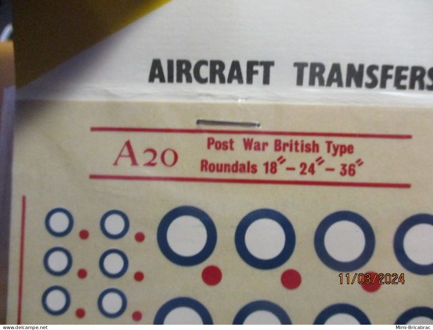 DEC24 : Planche Décals ALMARKS N°A20 1/72 RAF COCARDES  ET DRAPEAUX POST 1945 (COMPLET NEUF) - Vliegtuigen