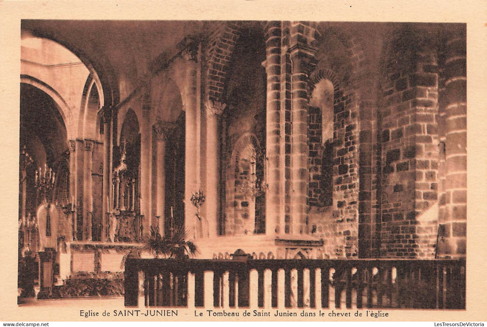 FRANCE - Saint Junien - Eglise - Le Tombeau De Saint Junien Dans Le Chevet De L'église - Carte Postale Ancienne - Saint Junien