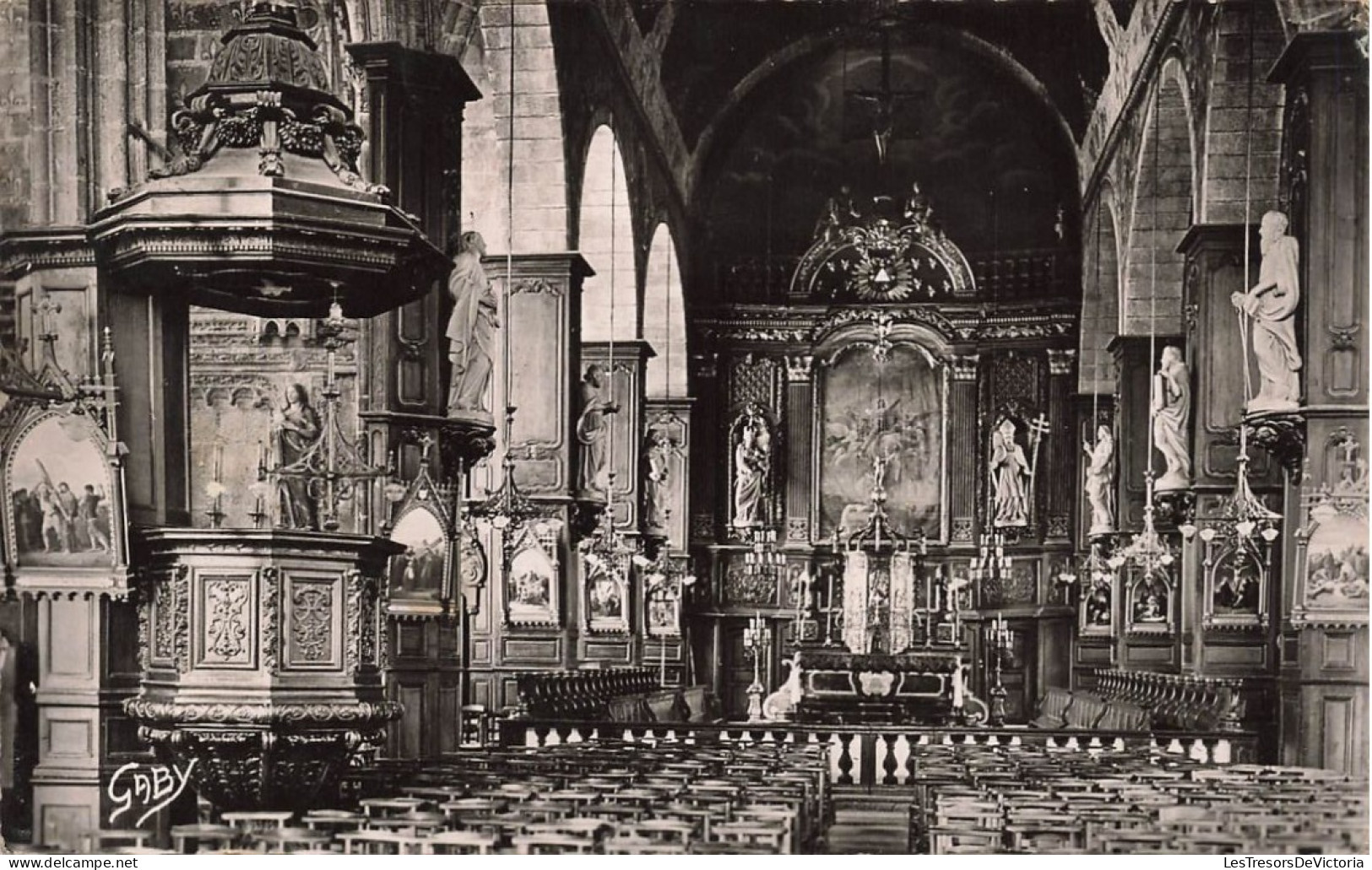 FRANCE - Fougeres - Intérieur De L'église Saint Sulpice - Carte Postale Ancienne - Fougeres