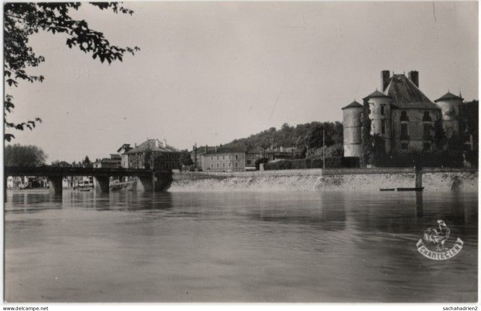 40. Pf. PEYREHORADE. Le Château Et Les Bords Du Gave. 716 - Peyrehorade