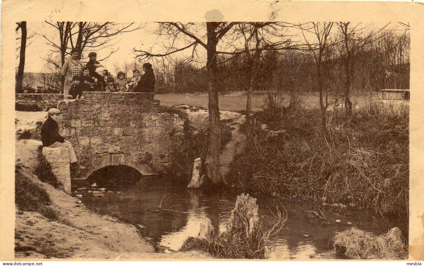 CPA -  GOUSSAINVILLE  (95)   Le Pont De La Source -   Enfants Sur Le Pont - Goussainville