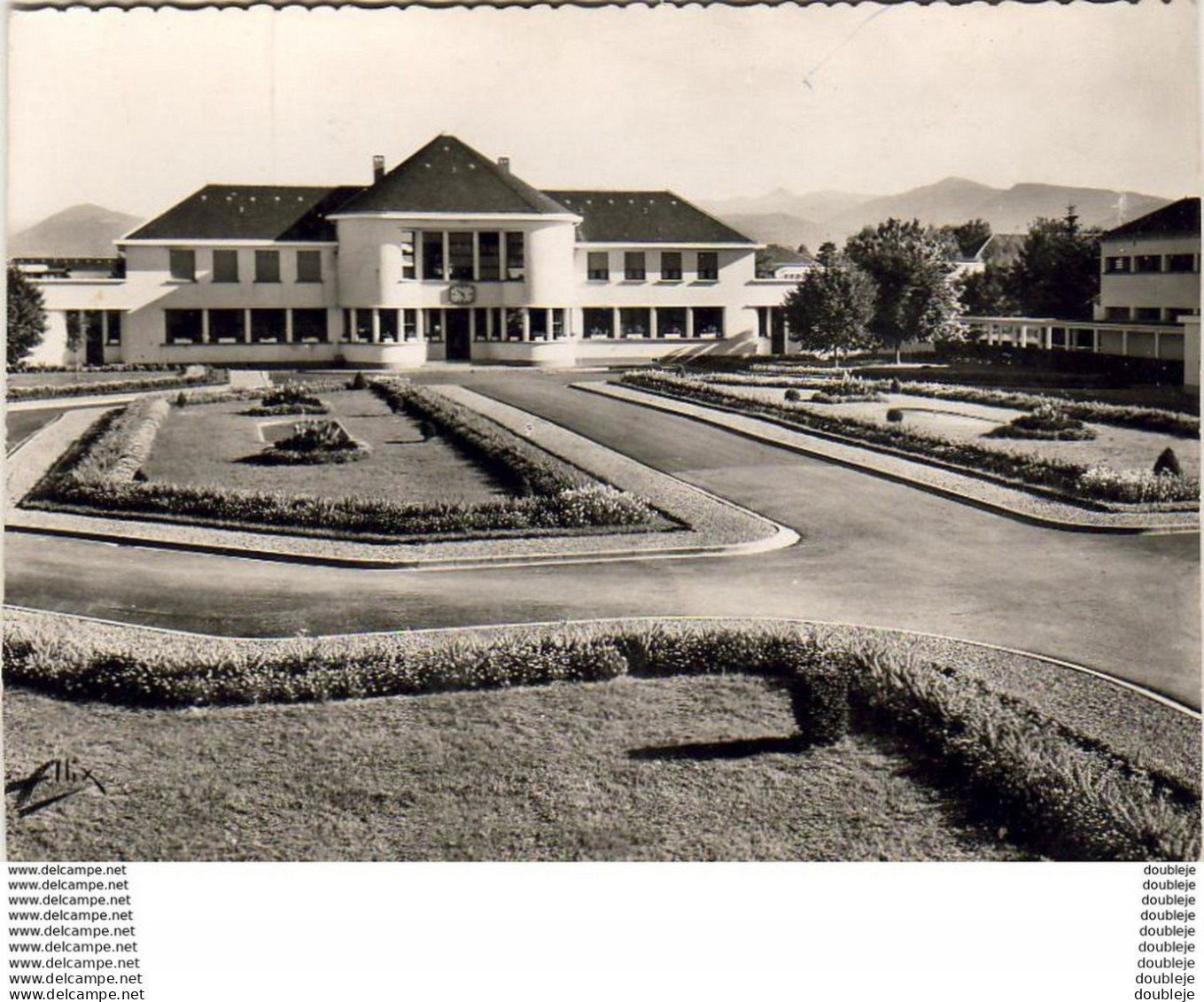 D65  LANNEMEZAN  HÃ'pital Psychiatrique- La Cour D' Honneur Et Le BÃ¢timent Administratif   ..... - Lannemezan