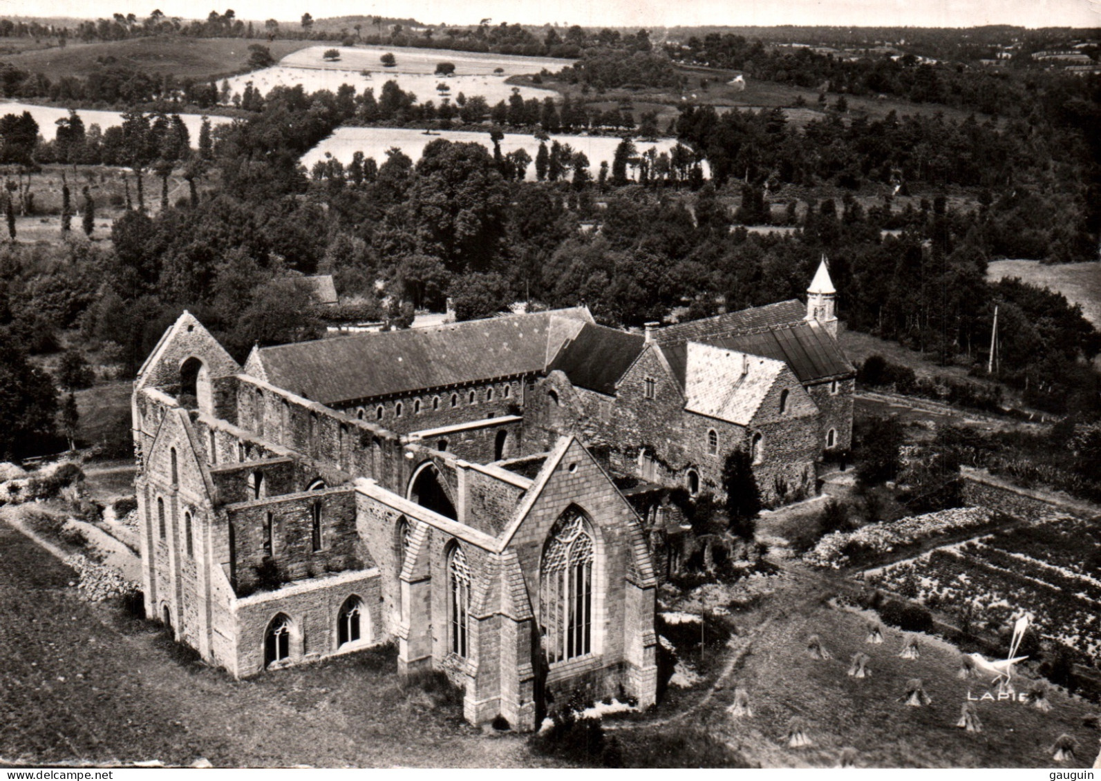 CPSM - PLÉNÉ-JUGON - Vue Aérienne Abbaye De BOQUEN …Edition Lapie - Plénée-Jugon