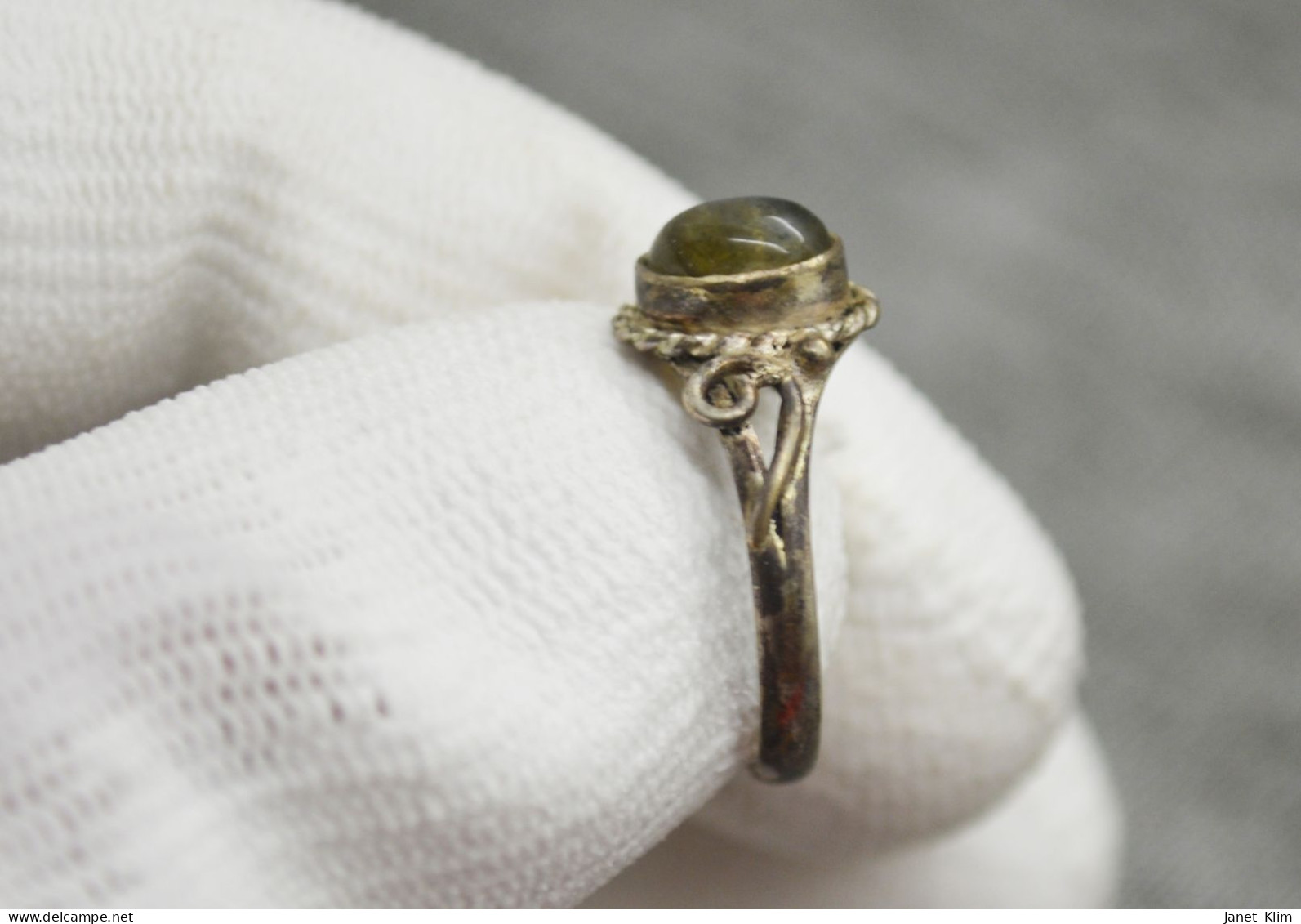 Vintage Cupronickel Ring With Stones - Bagues