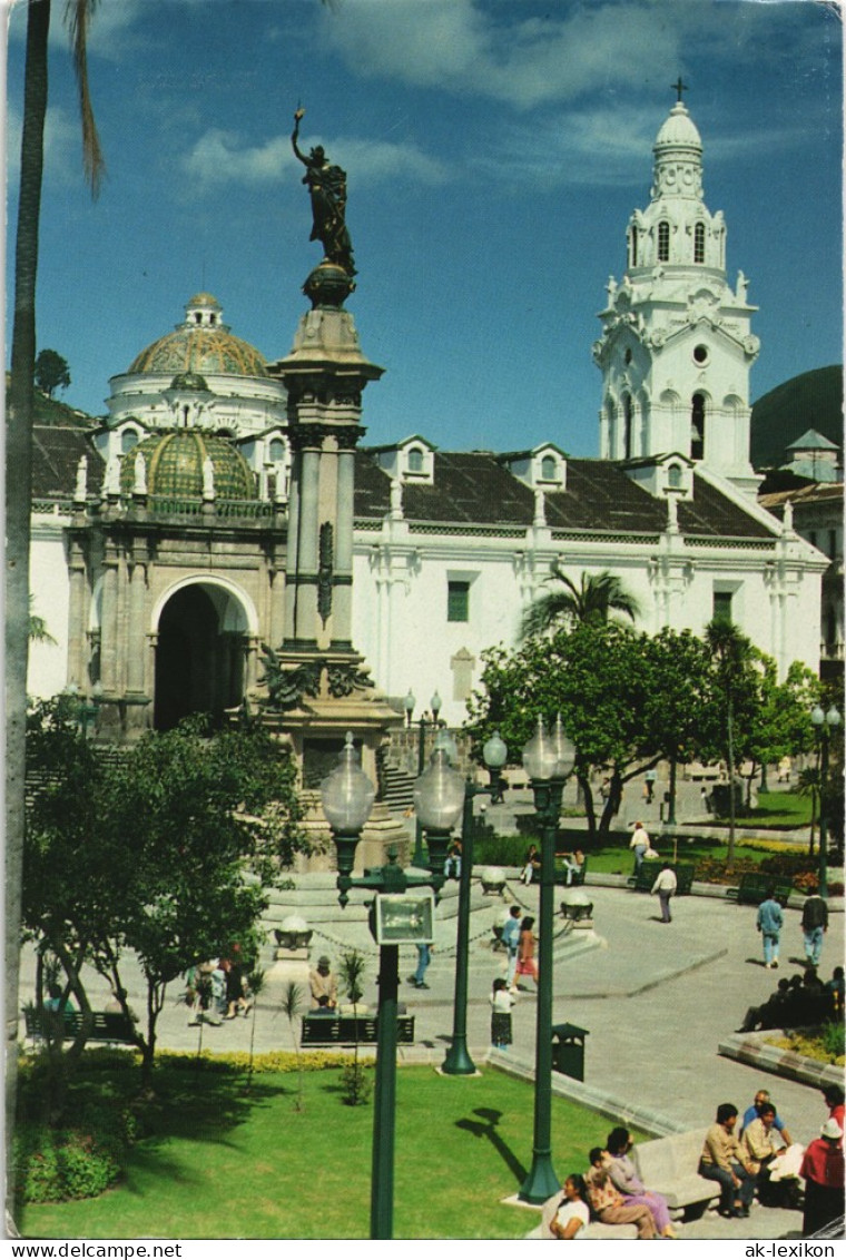 Postcard Quito Monumento Independencia Plaza Mayor Ecuador AK 2002 - Ecuador