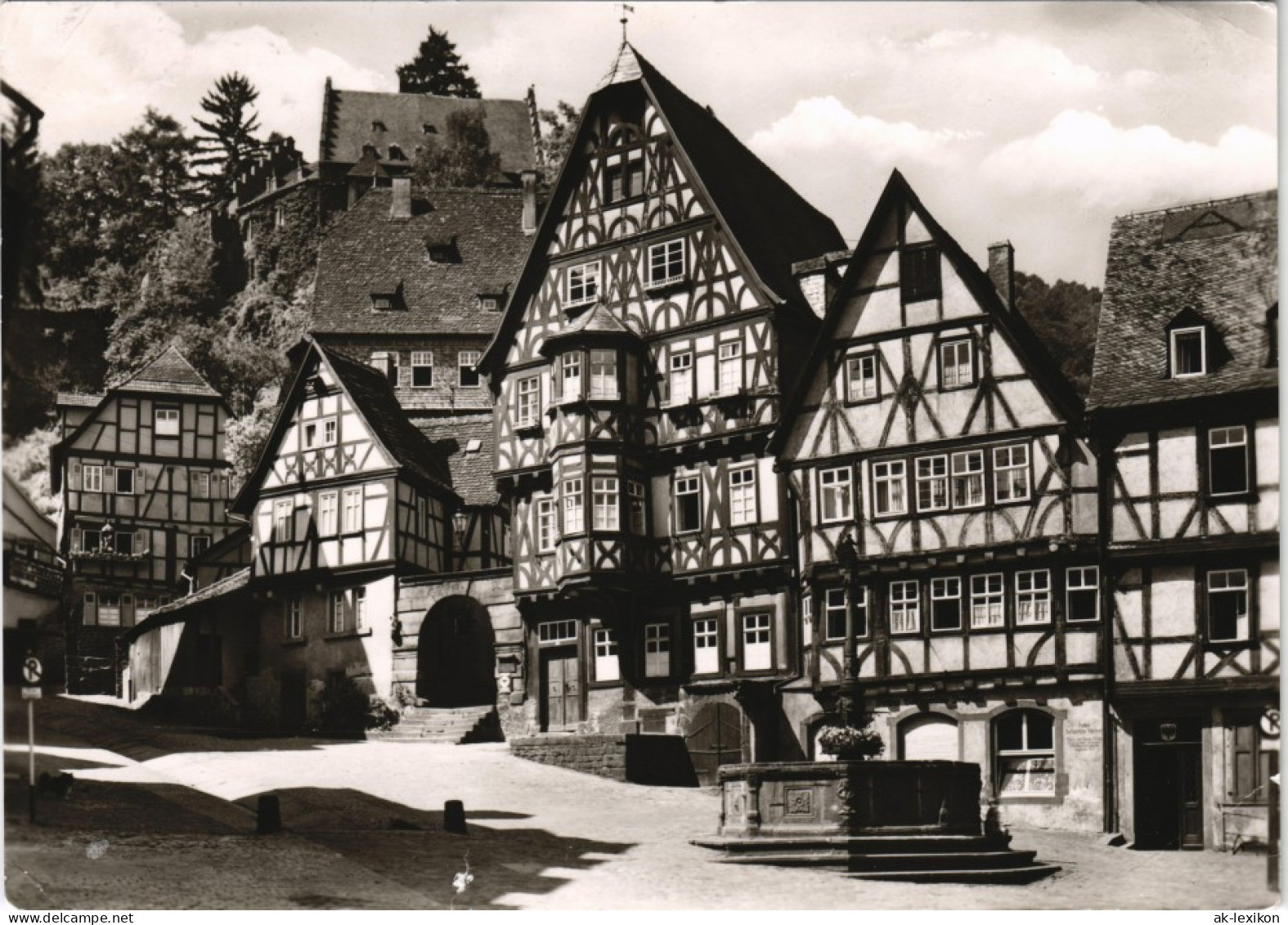 Miltenberg (Main) Marktplatz, Brunnen-Anlage, Fachwerkhäuser 1970 - Miltenberg A. Main