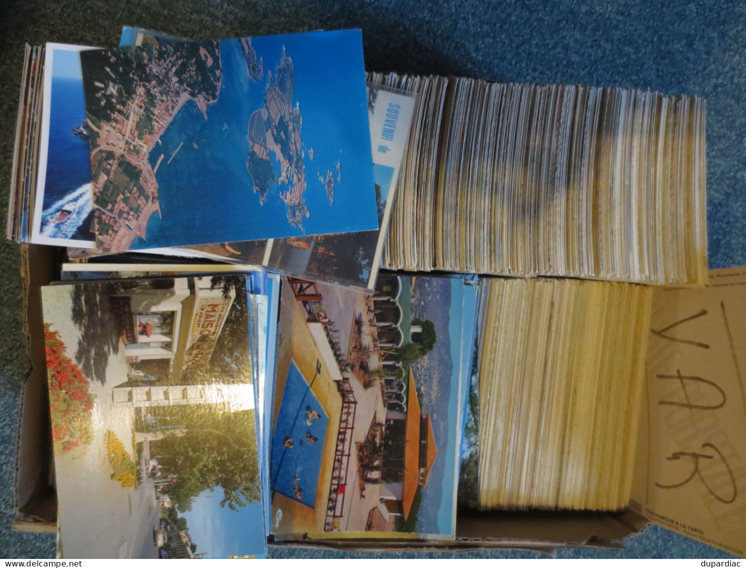 83 - Var / Lot De 1800 Cartes Postales. - 500 CP Min.