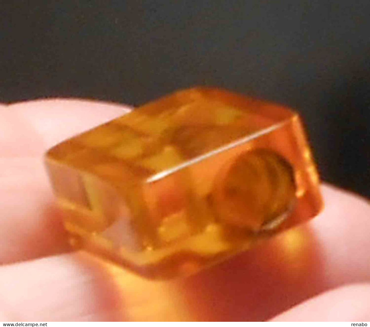 Rectangular Block; Bakelite Transparent,light Amber. Temperamatite, Pencil-Sharpener, Taille Crayon, Anspitzer. - Andere & Zonder Classificatie