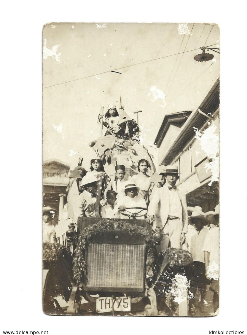 PHILIPPINES -  MANILA MONTE DE PIEDAD BANK ? -TYPES ET SCENES ETHNIC ETHNIQUE - REAL PHOTO RPPC - Philippines