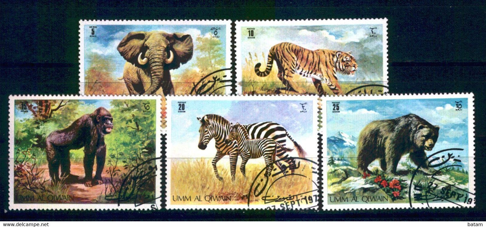 213 - Umm Al Qiwain - Bear - Elephants - Monkeys - Used Set - Eléphants