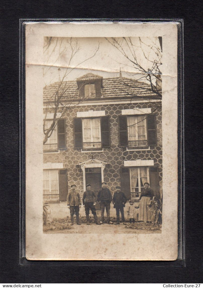 (12/03/24) 78-CPA CHAMBOURCY - CARTE PHOTO - MAISON 23 GRANDE RUE à CHAMBOURCY - AUJOURD'HUI DETRUITE - Chambourcy