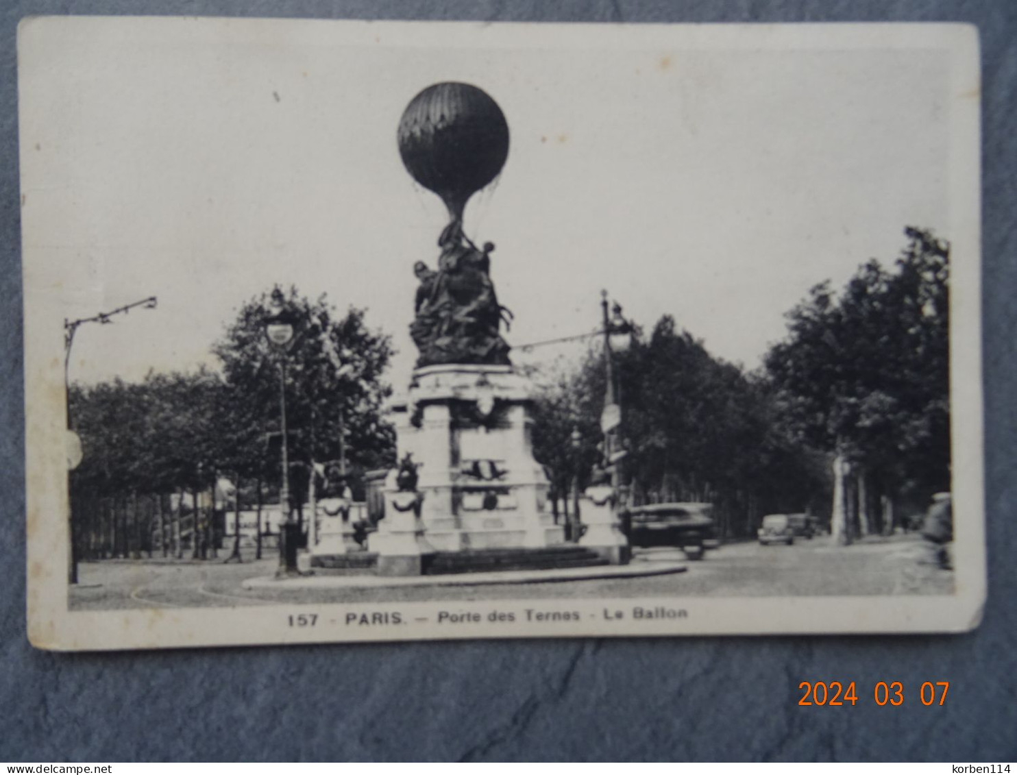 PORTE DES TERNES    LE BALLON - Statues