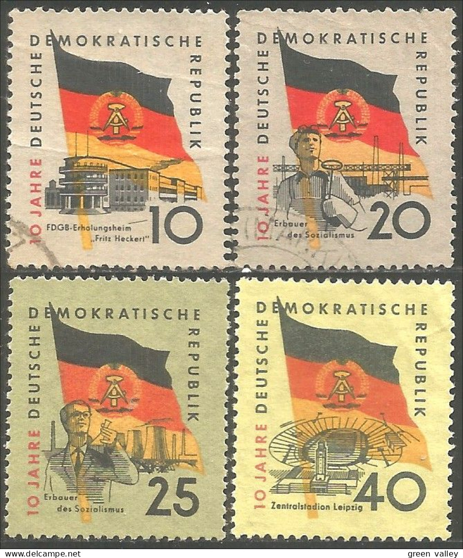 444 Germany DDR Drapeaux Flags (DDR-13) - Francobolli