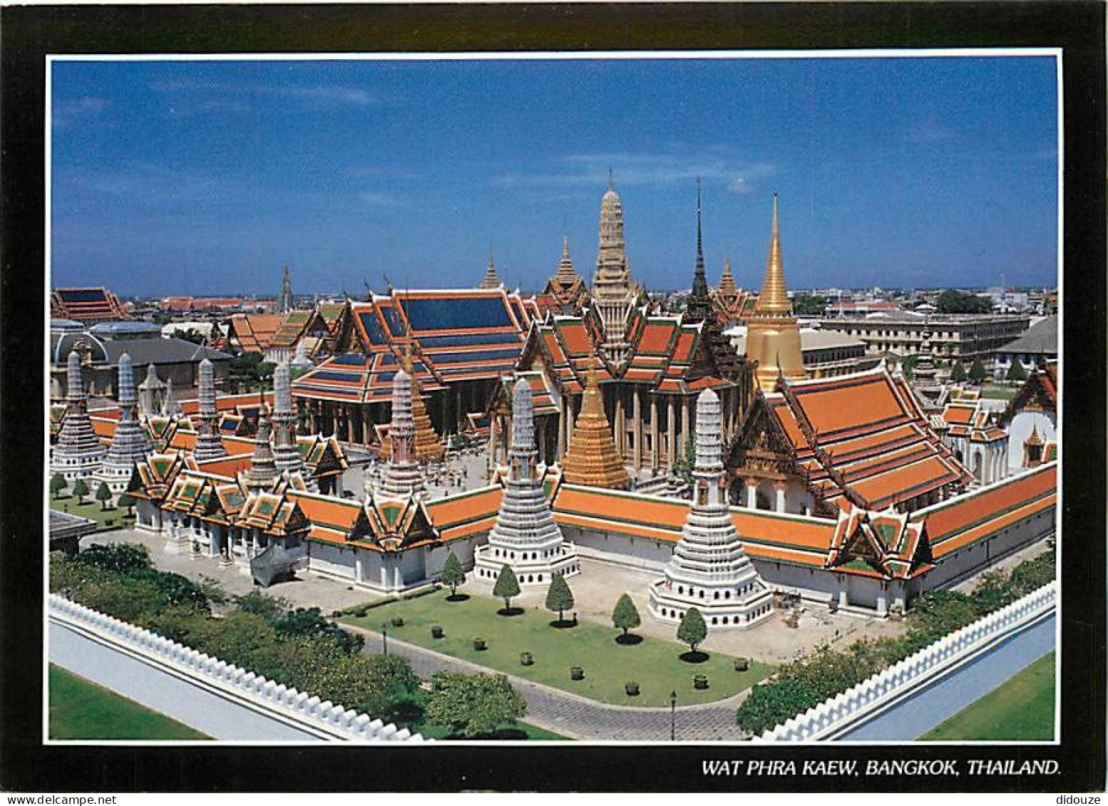 Thailande - Bangkok - Wat Phra Kaew - Temple Of The Emerald Buddha - Temple Boudhiste - Aerial View - Vue Aérienne - Car - Tailandia