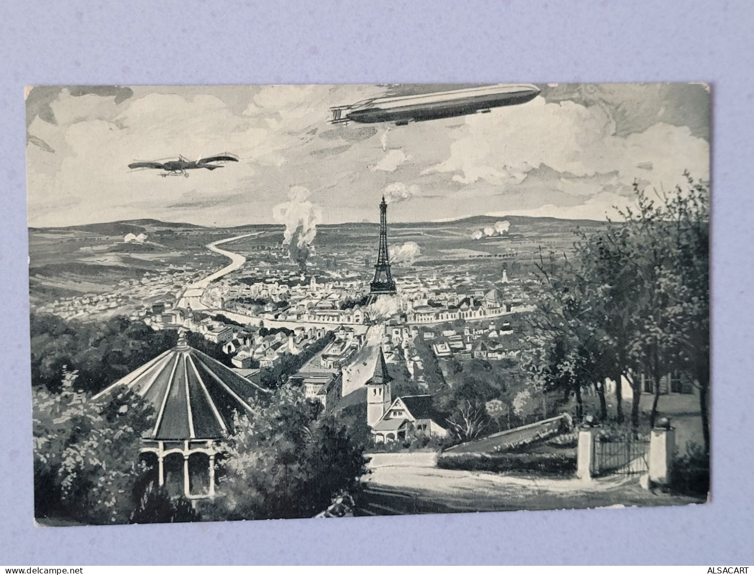 Carte Photo  Les Premier Zeppelin Au Dessus De Paris , Carte De Propagande , Tour Eiffel - Humoristiques