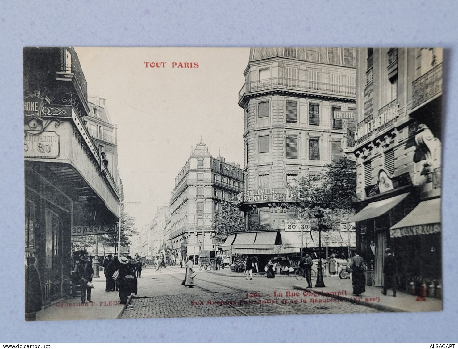 Paris    Rue Oberkampf  XI Ième - Paris (11)