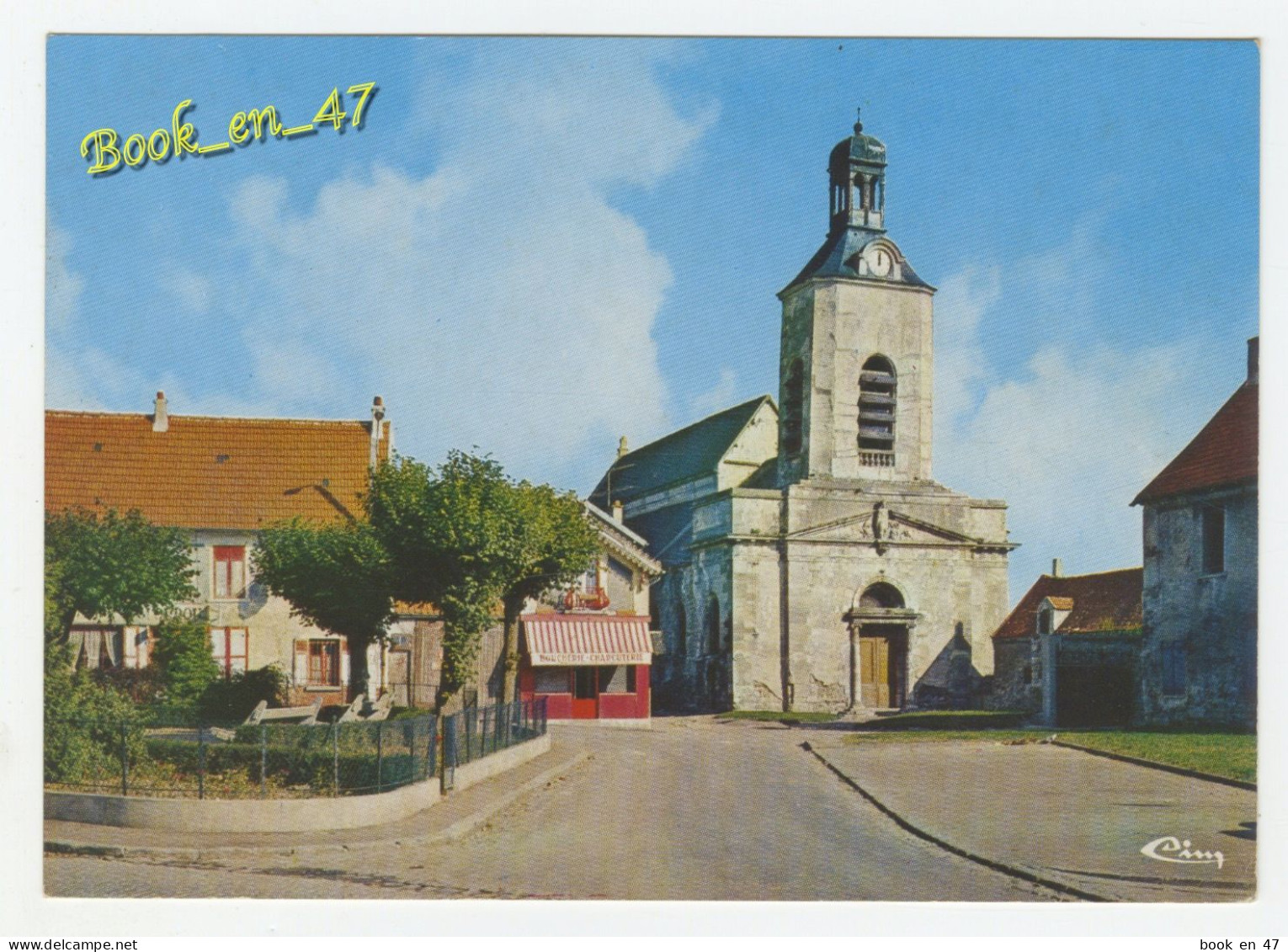 {91352} 93 Seine Saint Denis Tremblay Lès Gonesse , L' église Saint Médard - Tremblay En France