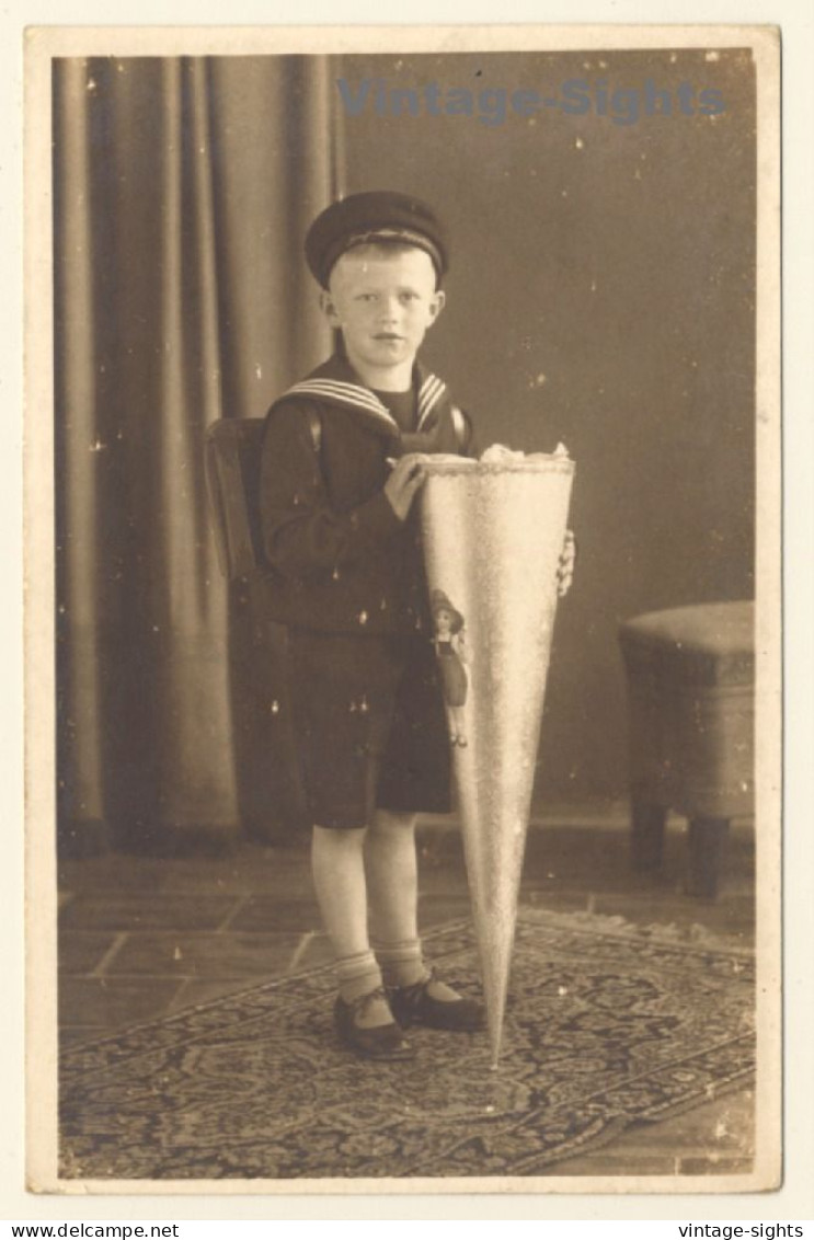 Little Boy In Sailor Suit With School Cone / Schultasche (Vintage RPPC ~1920s/1930s) - Scuole