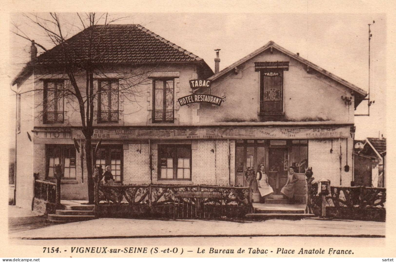 Vigneux-sur-Seine - Le Bureau De Tabac Place Anatole France - Vigneux Sur Seine