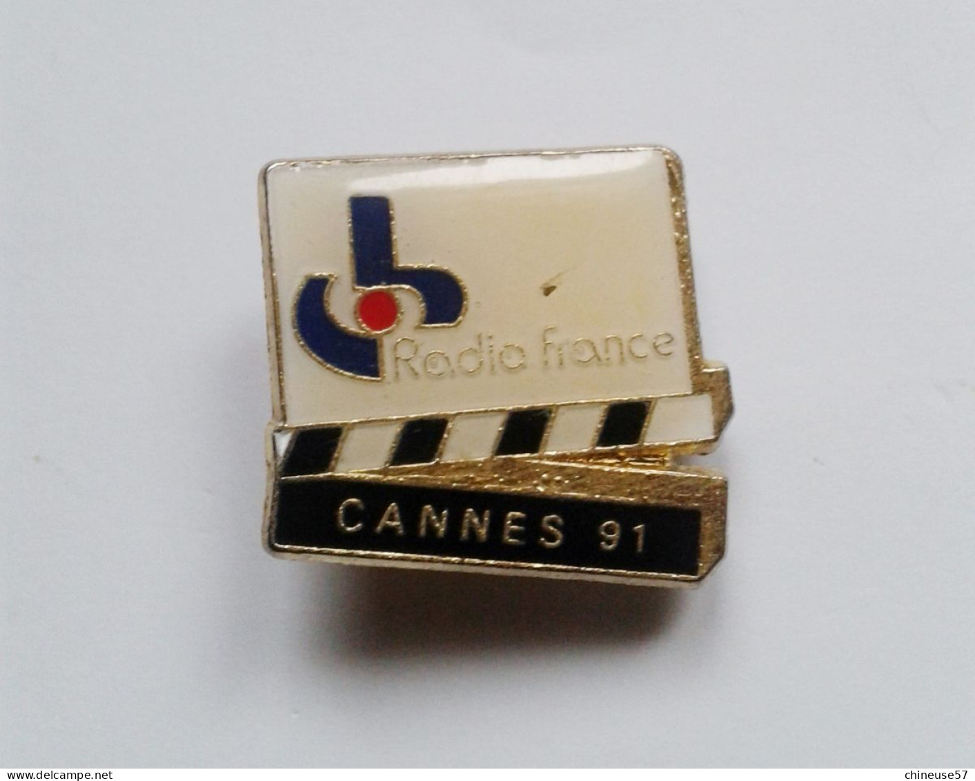 Pin's Radio France Cannes 91 - Médias