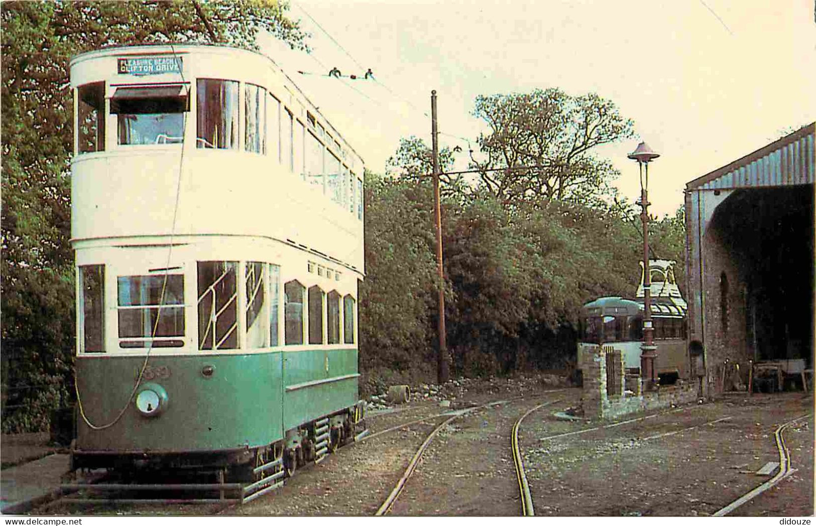 Trains - Tramways - Blackpool Standard Tramcar No 159 - East Anglia Transport Museum - Carlton Colville Lowesloft Suffol - Strassenbahnen