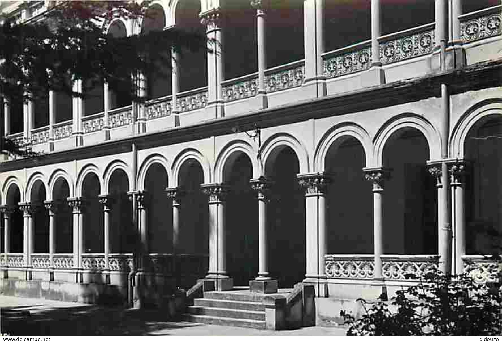 Espagne - Guadalajara - Casa Noviciado De RR Adoratrices Palio Central-Claustro - CPM - Voir Scans Recto-Verso - Guadalajara