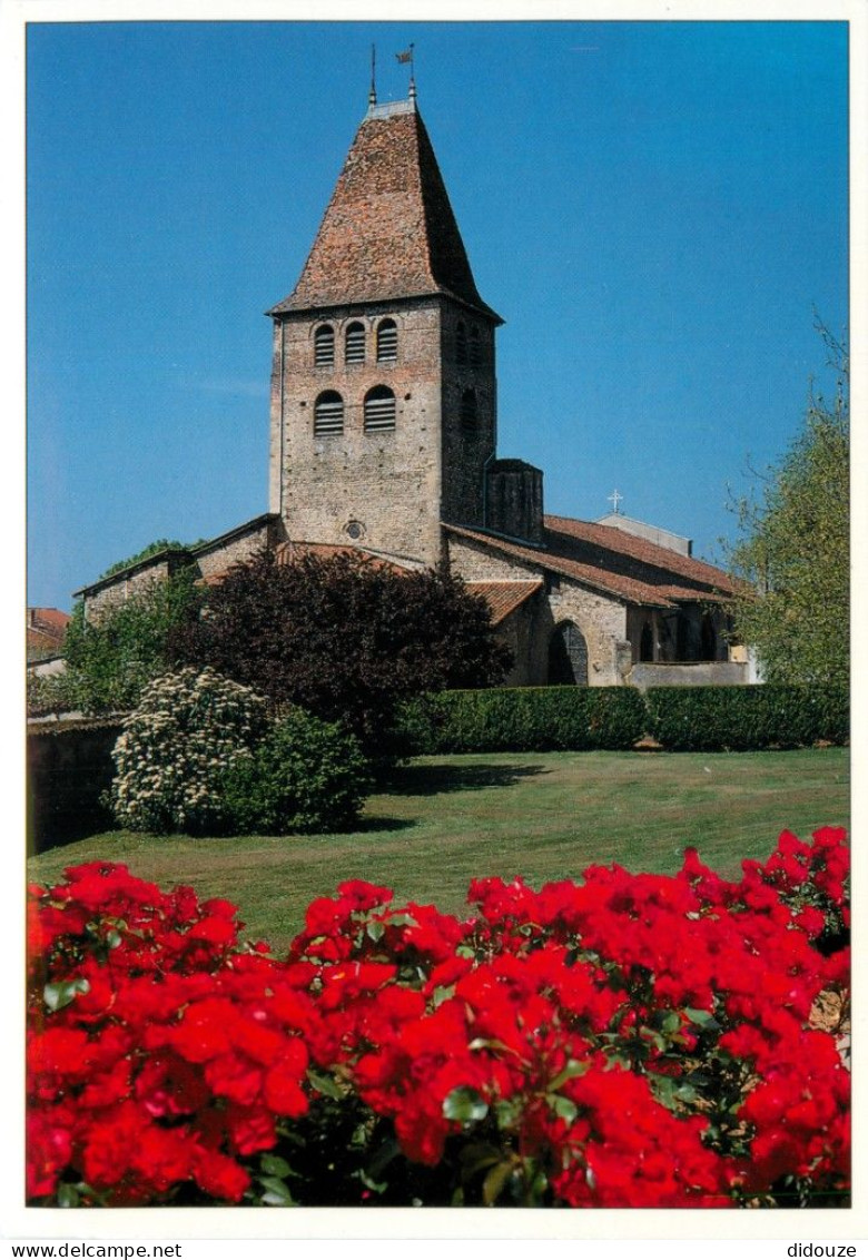 38 - La Cote Saint André - L'église Construite à Partir De 1081 - Fleurs - CPM - Carte Neuve - Voir Scans Recto-Verso - La Côte-Saint-André