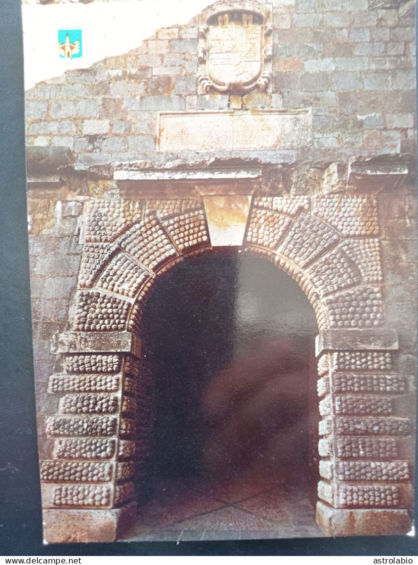 Peñíscola, Puerta De Felipe II (Castellón) CP Sín Circular. Escudo De Oro - Castellón