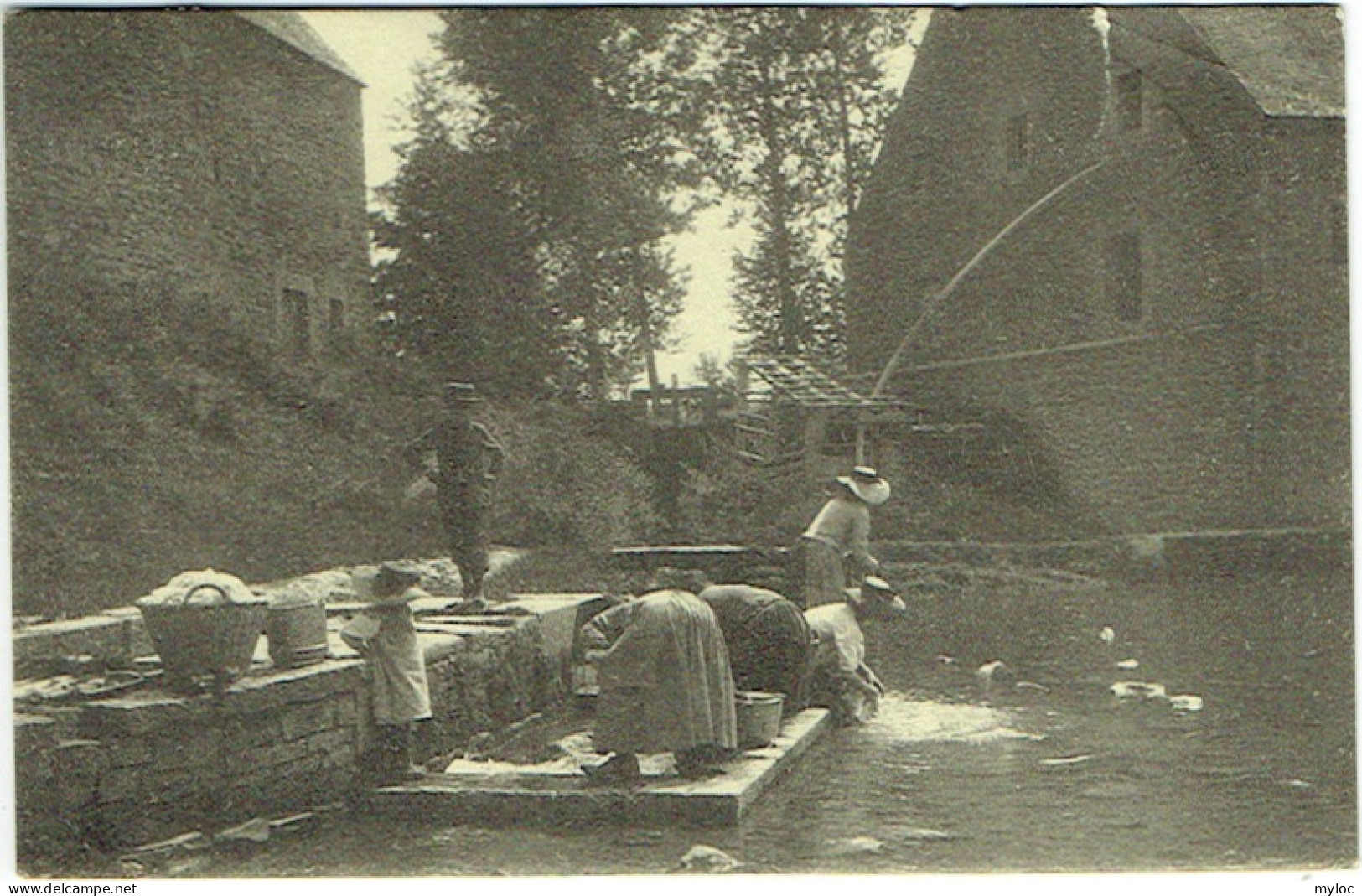 Environs De Ciney. Scoville Le Moulin. Lavandières. - Ciney