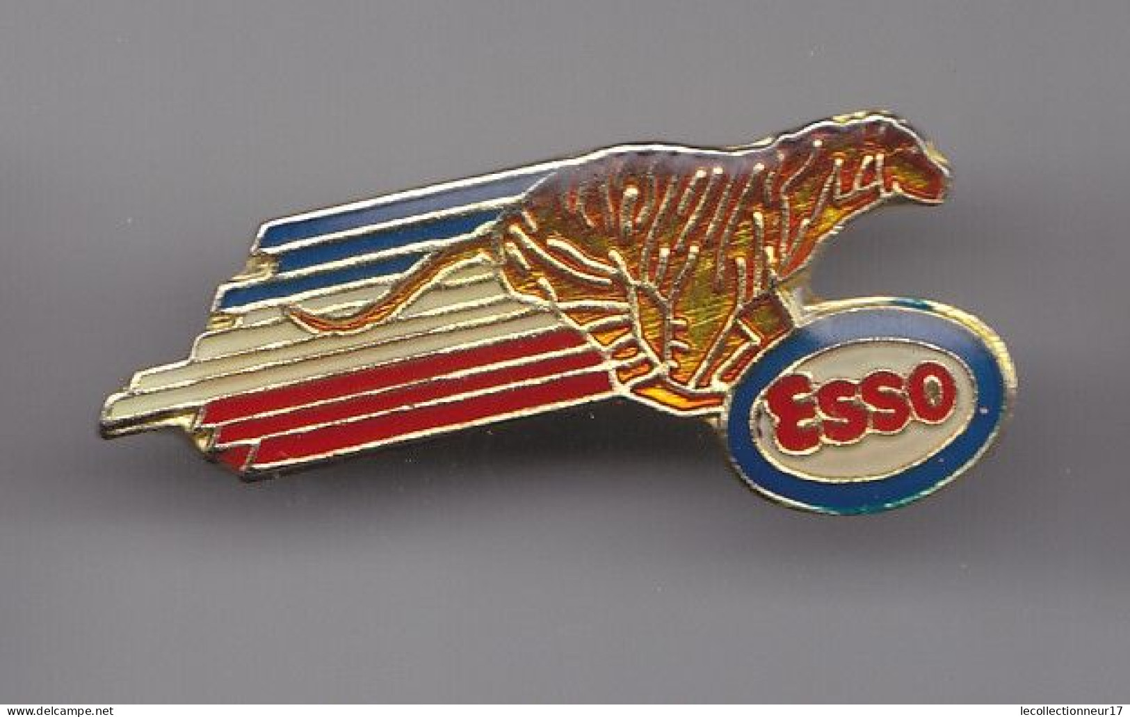 Pin's Esso Tigre Réf 2938 - Kraftstoffe