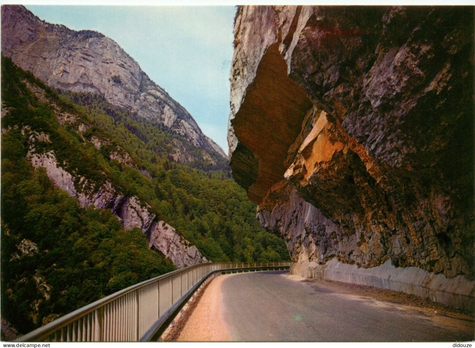 38 - Saint Pierre D'Entremont - Gorges Du Guiers Vif - Le Pas Du Frou - CPM - Carte Neuve - Voir Scans Recto-Verso - Saint-Pierre-d'Entremont