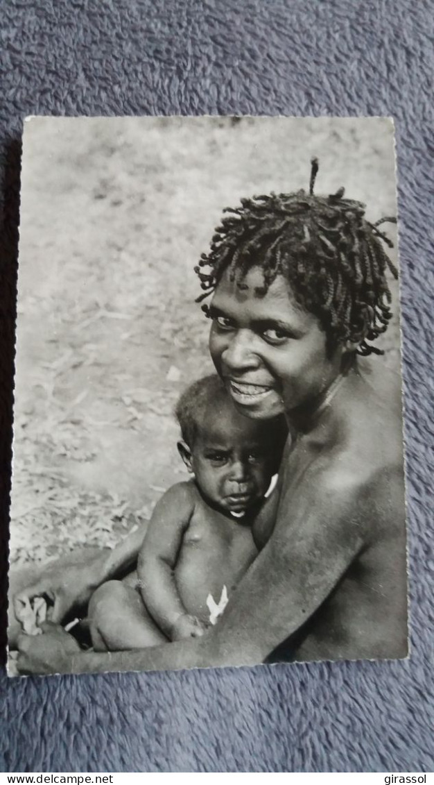 CPSM MISSION DE PAPOUASIE JEUNE MAMAN DES MONTAGNES  ETHNIQUE ET CULTURE - Oceania