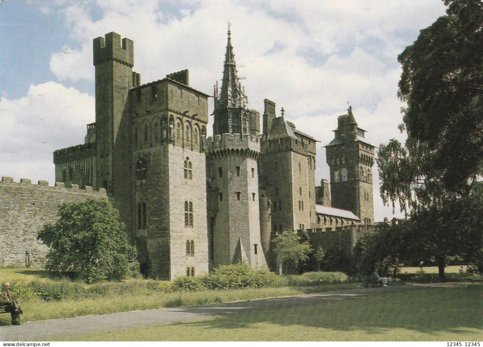 Cardiff Castle From Bute Park - Glamorgan