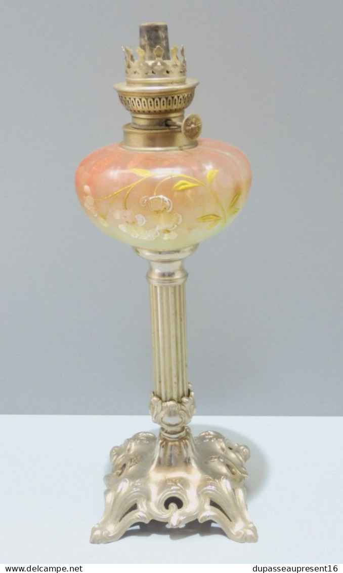 -BELLE LAMPE A PETROLE ART NOUVEAU BOL émaillé FLEURS émail En épaisseur     E - Luminaires & Lustres