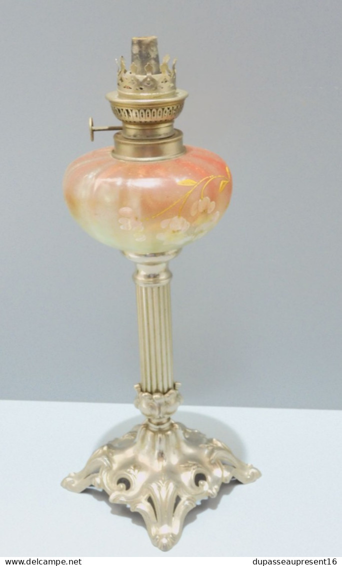 -BELLE LAMPE A PETROLE ART NOUVEAU BOL émaillé FLEURS émail en épaisseur     E