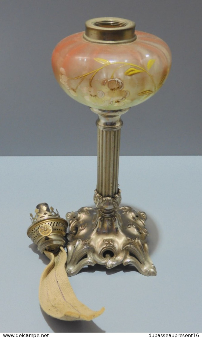 -BELLE LAMPE A PETROLE ART NOUVEAU BOL émaillé FLEURS émail en épaisseur     E