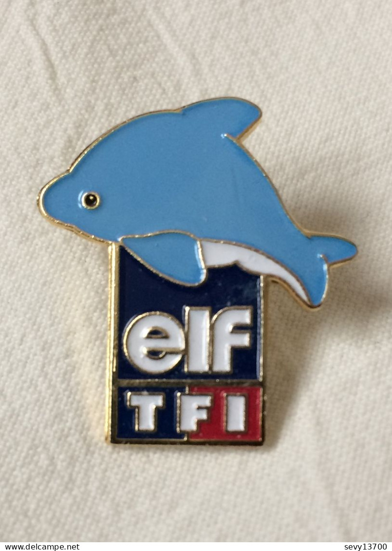 Pin's ELF TF1 Dauphin - Kraftstoffe