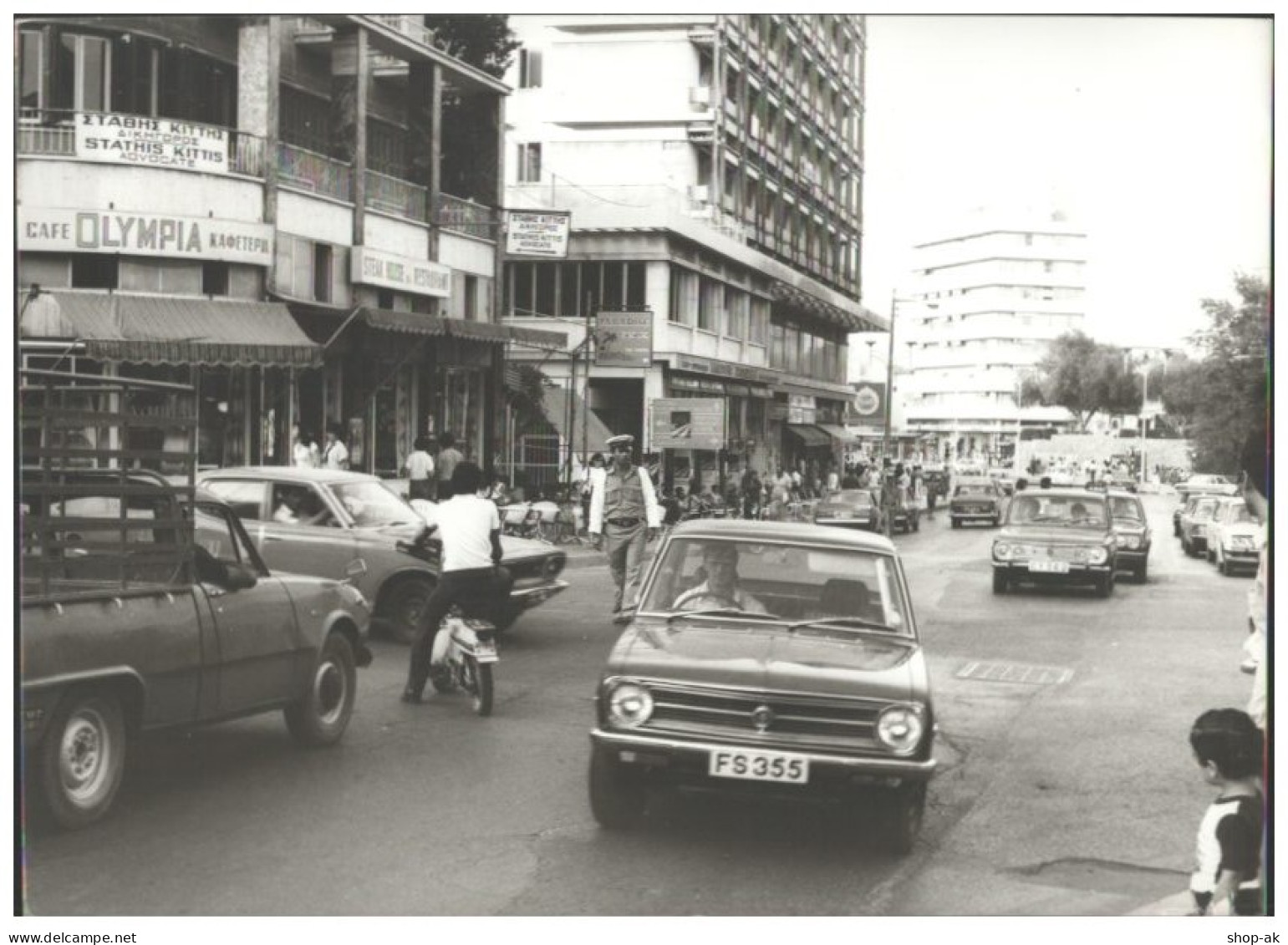 C5659/ Nikosia Zypern Autos Verkehr Foto 21 X 15 Cm 70er Jahre - Zypern