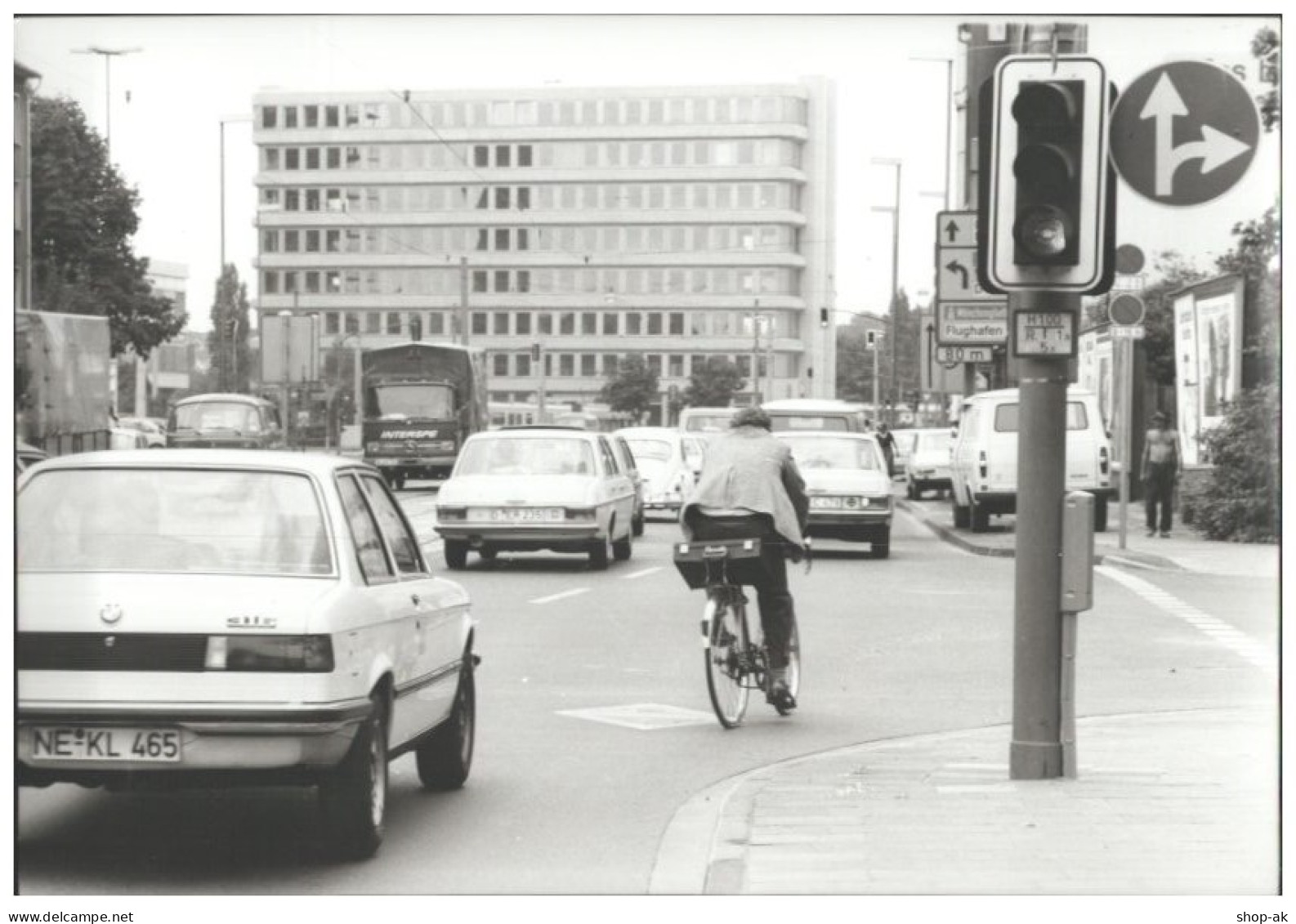 C5709/ Düsseldorf Autos Verkehr Foto 21 X 15 Cm 70er Jahre - Voitures