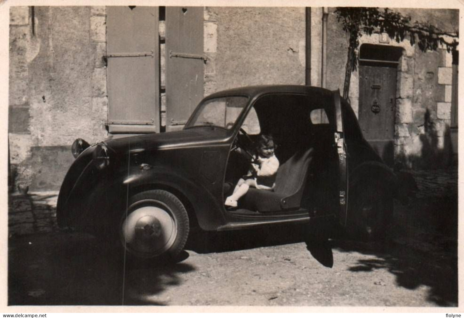 Automobile - Photo Ancienne Originale - Voiture Auto De Marque SIMCA 6 - 1937 - 8,5x6 Cm - Voitures De Tourisme