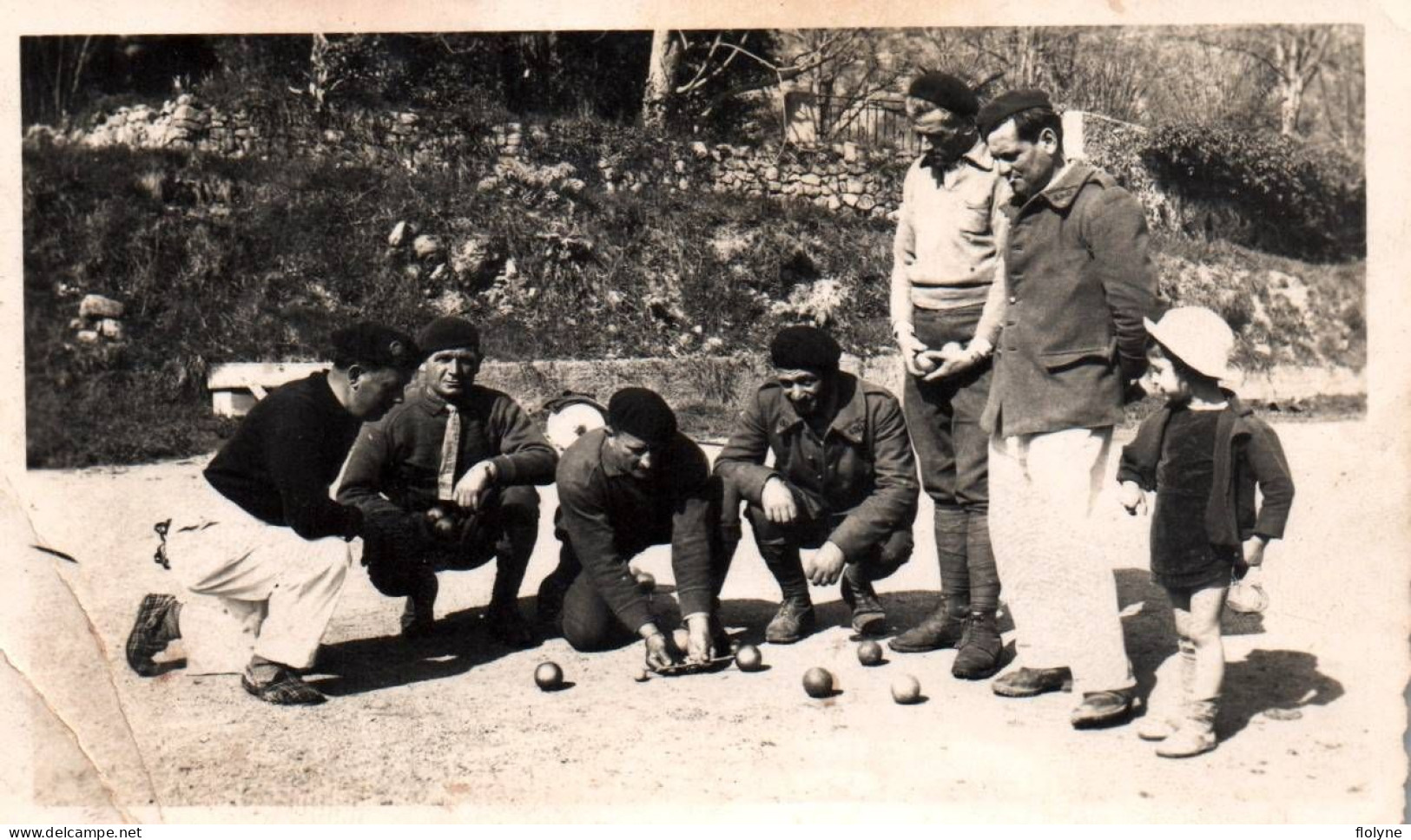 Pétanque - Photo Ancienne Originale - Militaires Jouant Aux Boules - Boulodrome - 1940 - 6,5x11,5 Cm - Sonstige & Ohne Zuordnung