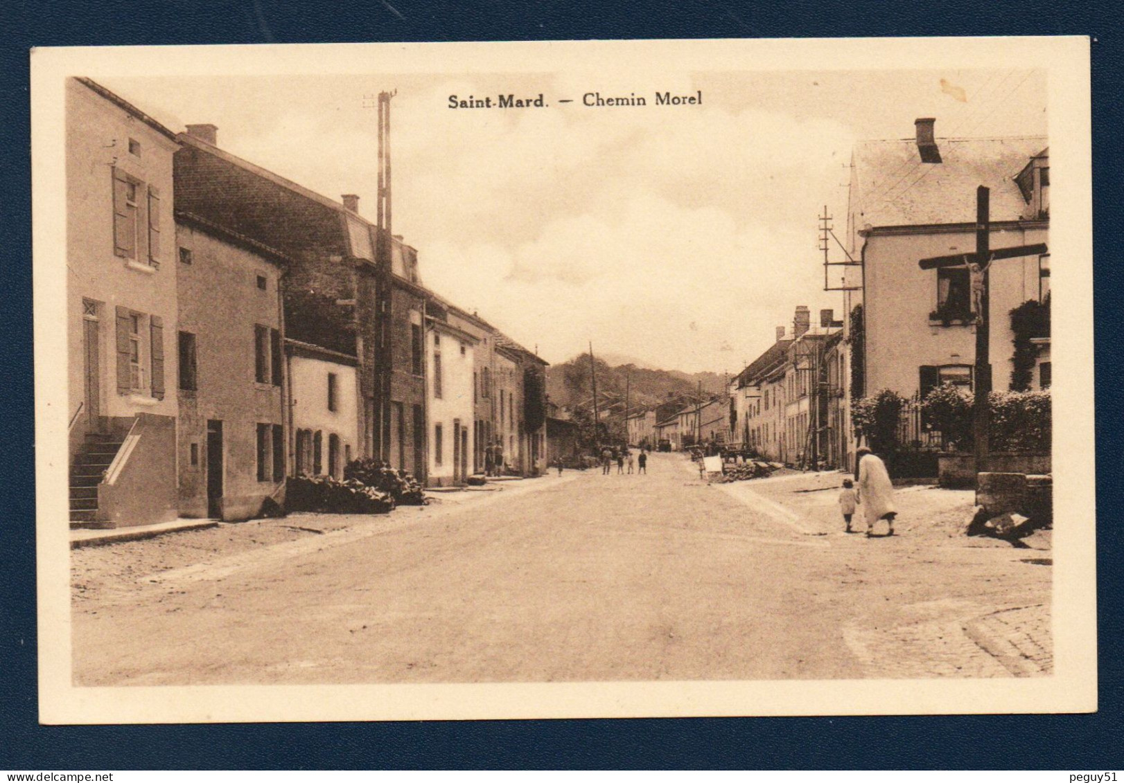 Saint-Mard ( Virton). Chemin, Morel. Passants. - Virton