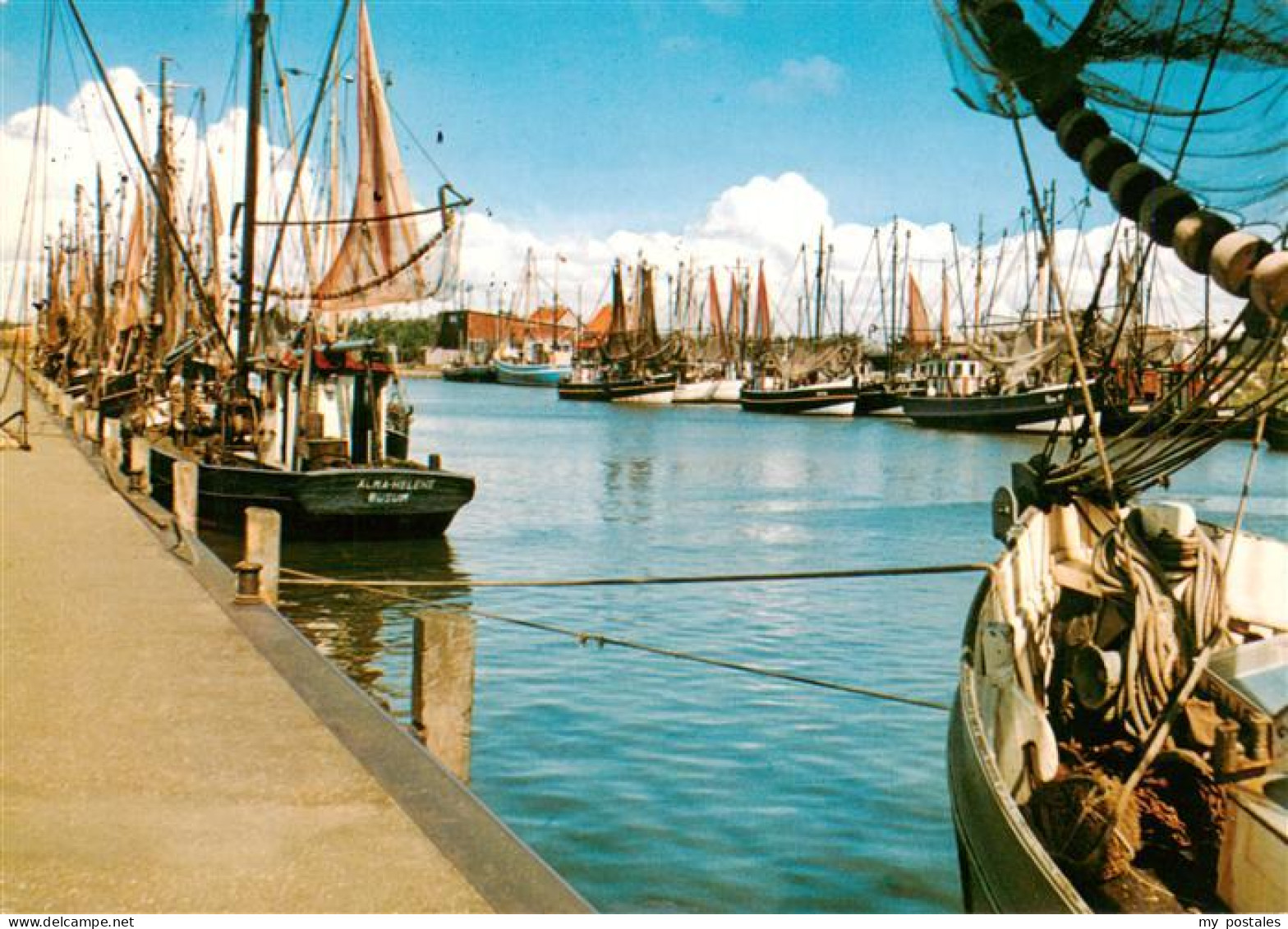 73924057 Buesum_Nordseebad Fischerboote Im Hafen - Büsum