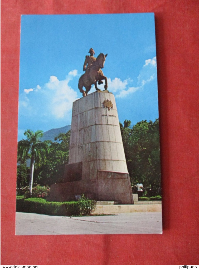 Statue Equiestre Du Roi Christophe . Port Au- Prince.   Haiti    Ref 6351 - Haiti