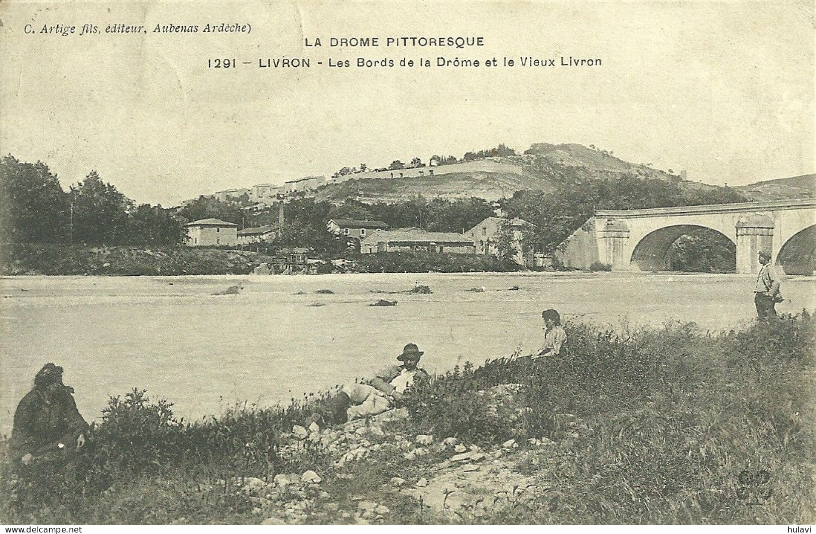 26  LIVRON - LES BORDS DE LA DROME ET LE VIEUX LIVRON (ref A7988) - Livron