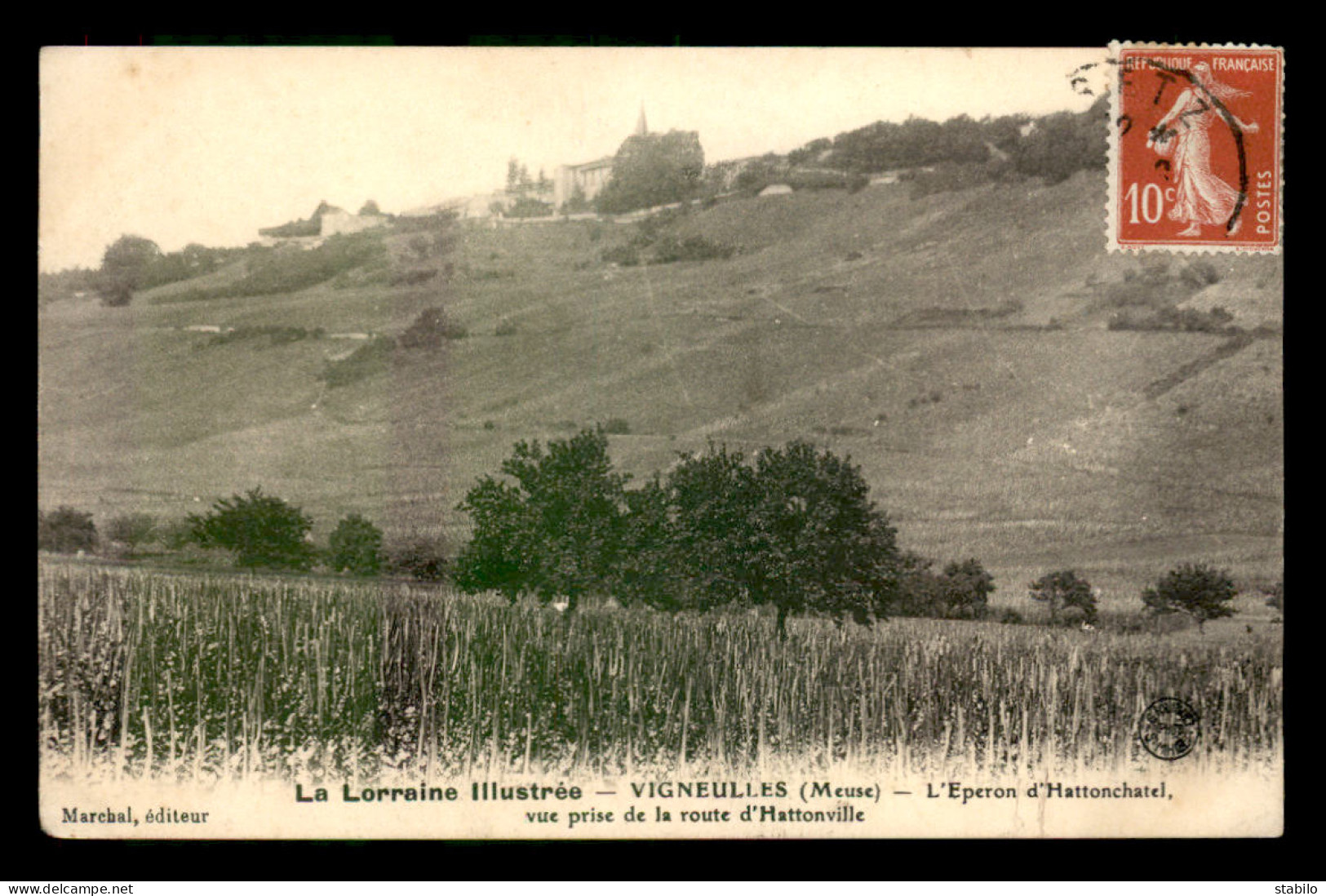 55 - VIGNEULLES - L'EPERON D'HATTONCHATEL VU DE LA ROUTE D'HATTONVILLE - VIGNES - EDITEUR MARCHAL - Vigneulles Les Hattonchatel